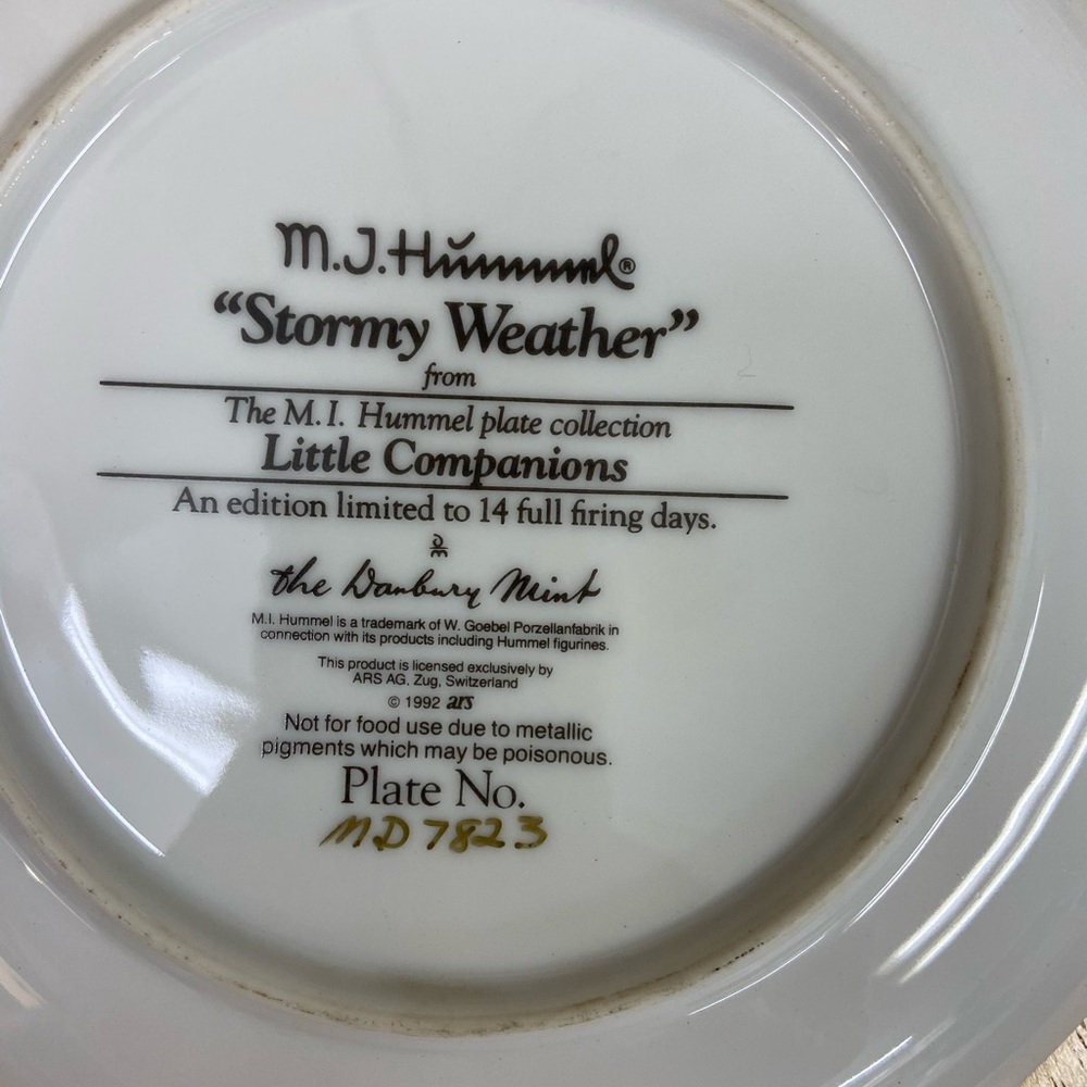 Collectible Hummel plate